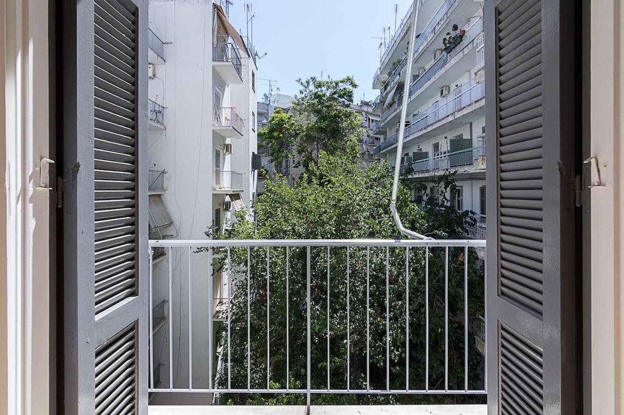 Spacious Two Bedroom Apartment In Central Location Atena Exterior foto