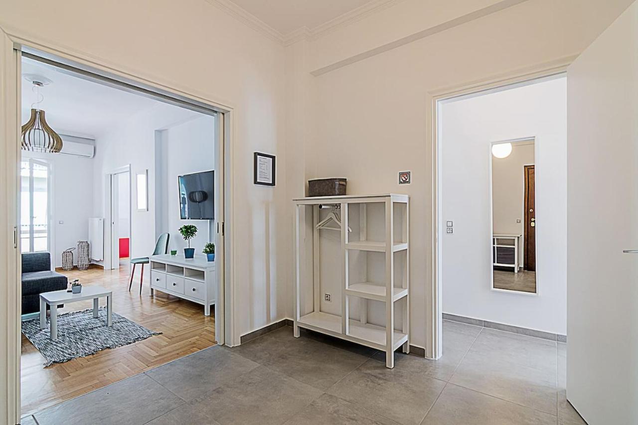 Spacious Two Bedroom Apartment In Central Location Atena Exterior foto