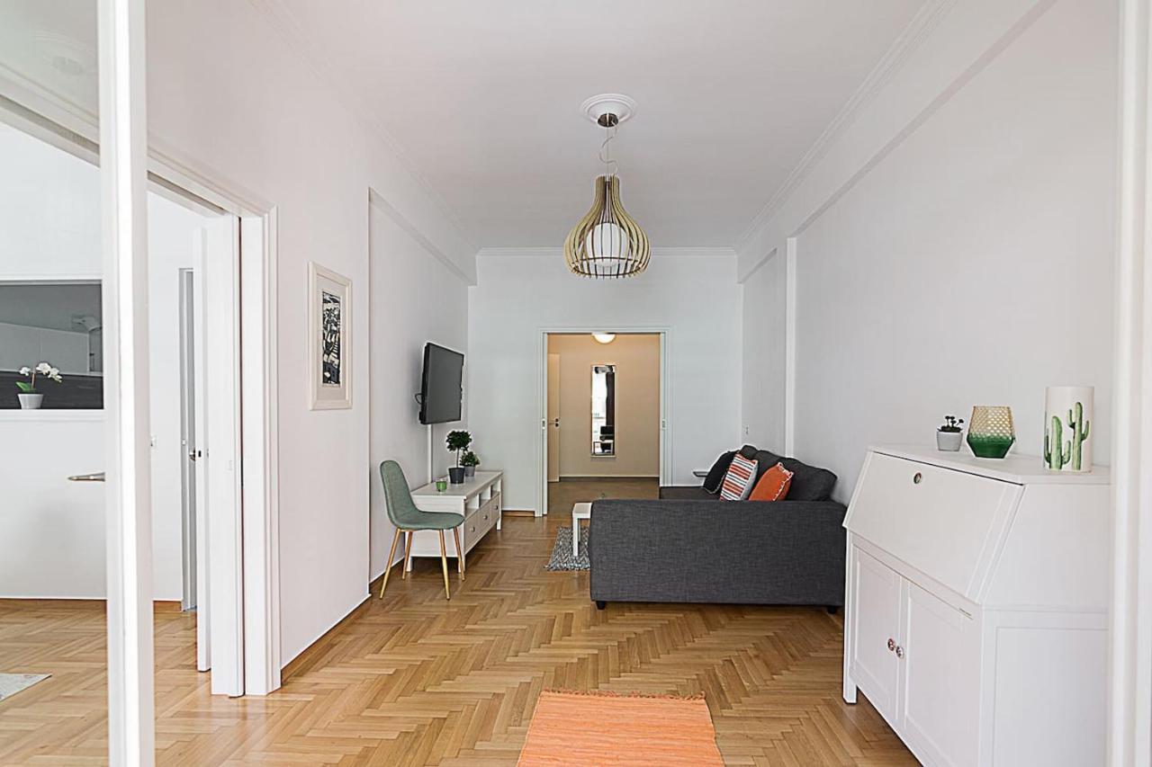 Spacious Two Bedroom Apartment In Central Location Atena Exterior foto