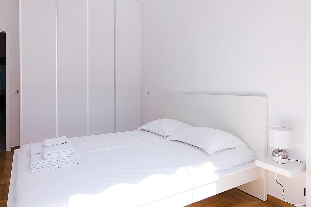 Spacious Two Bedroom Apartment In Central Location Atena Exterior foto