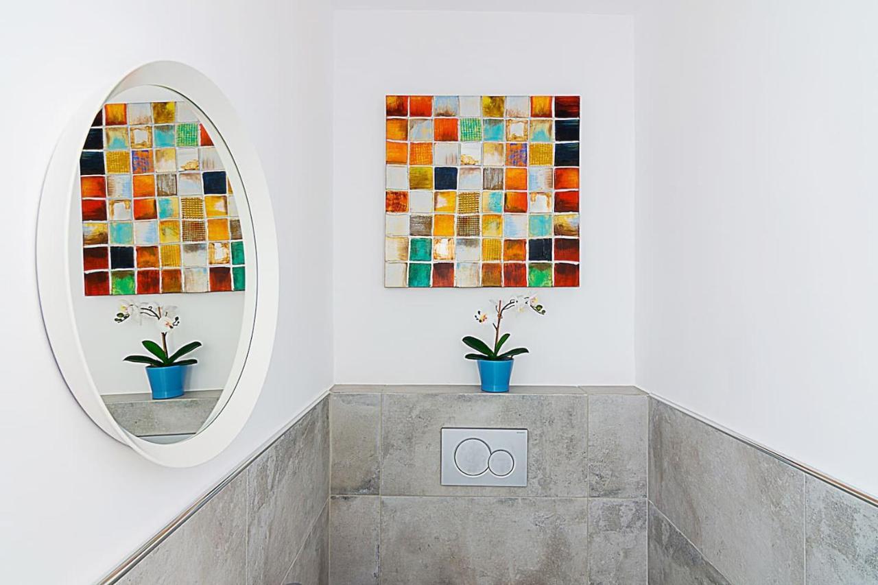 Spacious Two Bedroom Apartment In Central Location Atena Exterior foto